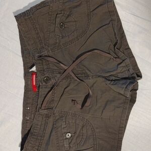 𝅺UNIONBAY BROWN SZ 11 DRAWING WAIST SHORTS